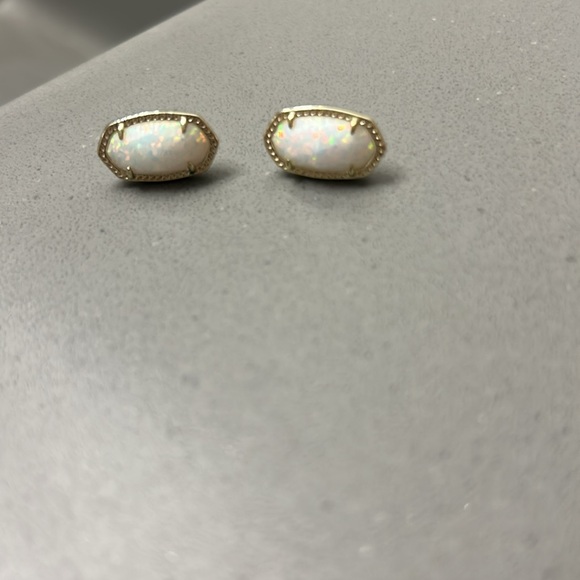 Kendra Scott Elegant Earrings - Picture 5 of 6